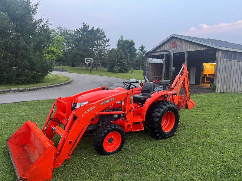 Kubota L3800 HST tractor and attachments Farming Equipment St