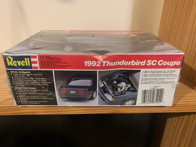 Revell 1992 Thunderbird SC Coupe in Toys & Games in Kitchener / Waterloo - Image 4