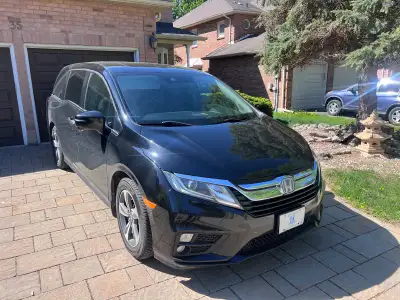 Mint mint mint 2019 Honda Odyssey Fully loaded PS ABS AM FM DVD PW PDL SUN/rf power doors push butto...
