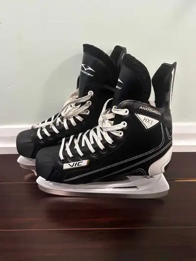 VIC HX1 Anatomical Senior Hockey Skates - Senior Skating Size 9 , View more