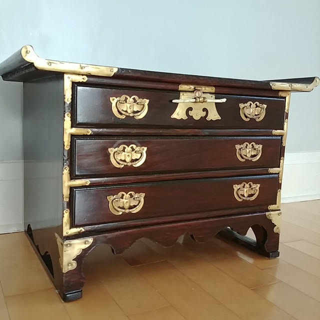 Antique Korean Drawers Chest 26" x 16" in Other in City of Toronto - Image 3