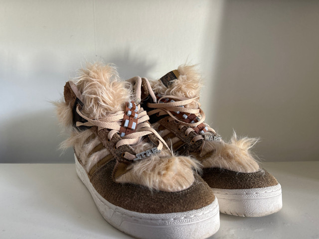 Adidas Rivalry Hi-Star Wars Chewbacca dans Chaussures pour hommes  à Cornwall - Image 3