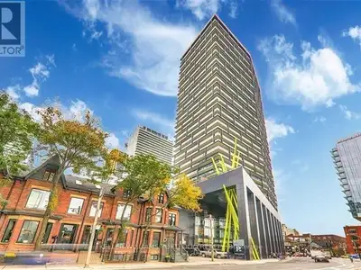 Luxury Downtown Toronto Condo for Rent