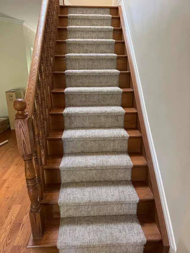 Stairs carpet installation and Staircase runners installation  in Rugs, Carpets & Runners in Ottawa - Image 6