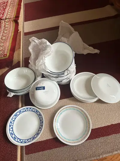 Brandnew Corelle  Corning ware Bowls and plates $5/pies, View more