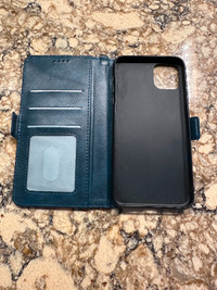 iPhone 11 Pro Max Case/Wallet