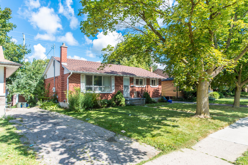 Student Rental House, 1 room, close UW, WLU, CC Room Rentals