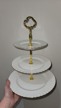 Royal Albert Var D'Or 3-tier cake plate