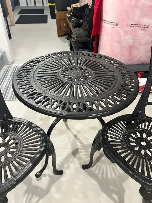 Patio Set in Patio & Garden Furniture in Oakville / Halton Region - Image 3