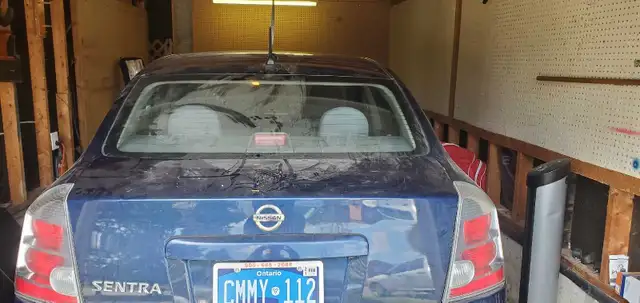 2008 Nissan Sentra in Cars & Trucks in Oshawa / Durham Region - Image 2