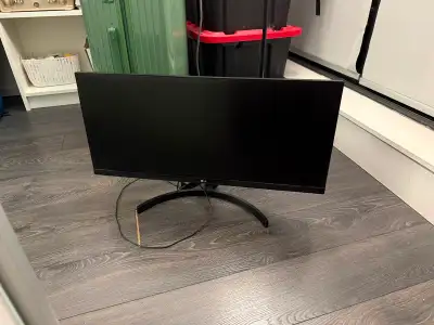 LG 29 inches monitor 1080p ultrawide, View more