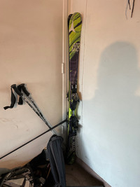 Atomic skis and boots