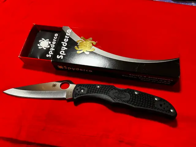 Knife Spyderco Endura 4 Black FRN Flat Sabre-Ground (C10PBK)63234551727105121