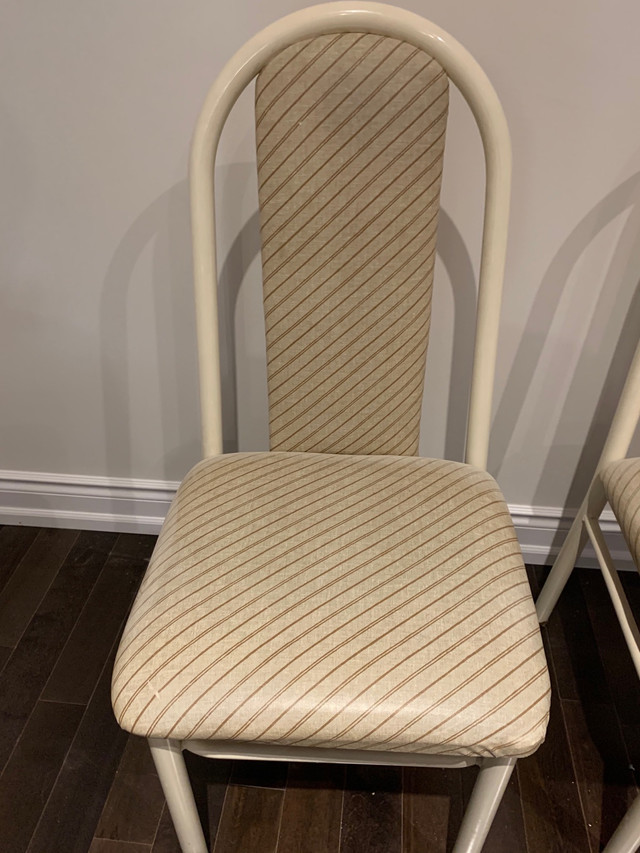 Vinyl Chairs in Home Décor & Accents in Markham / York Region - Image 2