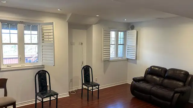 Bright & Spacious 2-Bedroom Walkout Basement – Markham $2,100 in Long Term Rentals in Markham / York Region - Image 9