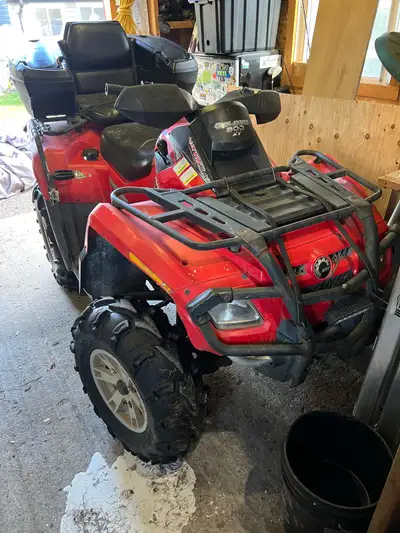 2007 Can Am Outlander 800 xt with 2 up seat Comes with 52" kolpin snow plow (2 seasons on it), atv c...