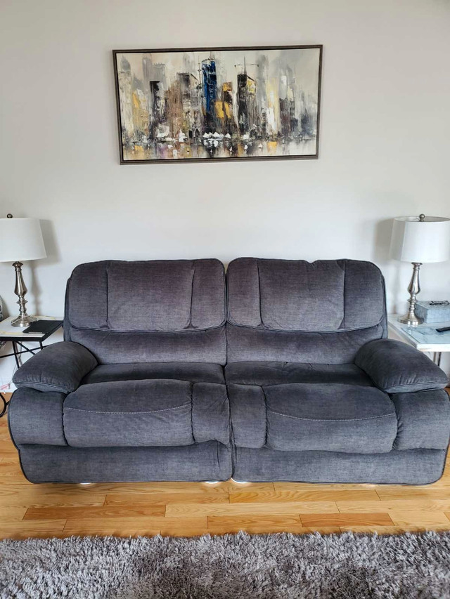 7 foot recliner couch for sale  in Couches & Futons in Markham / York Region - Image 3