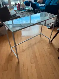 IKEA Glass Laptop Table White (VITTSJÖ)