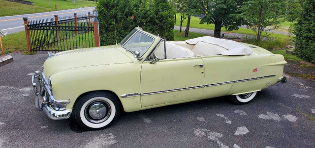 Ford Custom Deluxe Convertible 1950 dans Voitures d'époque  à Sherbrooke - Image 4