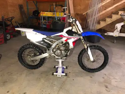 Runs and drives perfectly. Great shape and very clean. Very well maintained, oil changed every 5 hou...