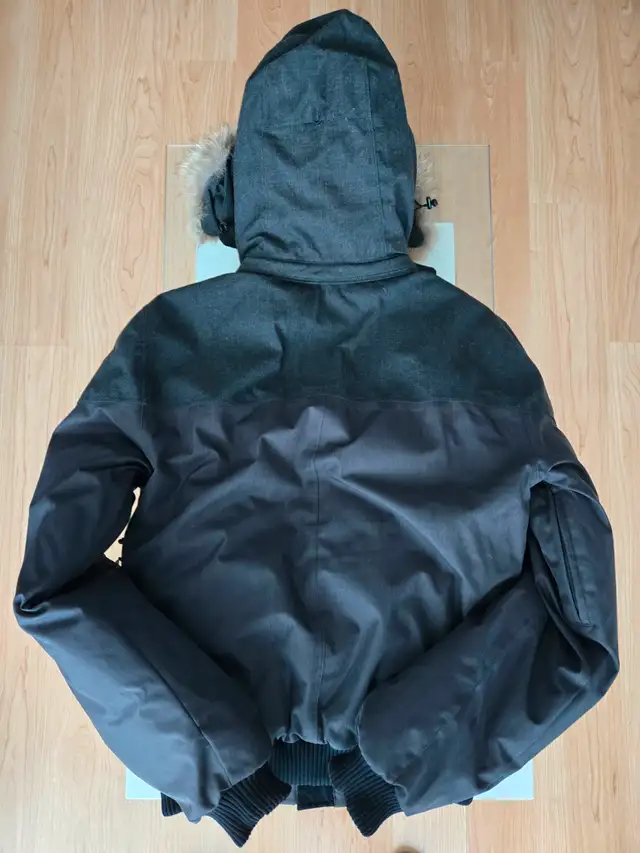 Nobis Higgins Mens Bomber Jacket with Fur Size S (Fits like M) in Men's in Markham / York Region - Image 3
