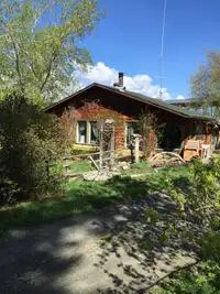 Rustic cabin for long term rent