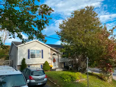 3 bedroom semi on quiet street in Halifax