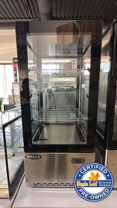 Commercial Countertop Refrigerated Display Case(Less Than 1 Year Old) Asking Price :$700 Retail Pric...