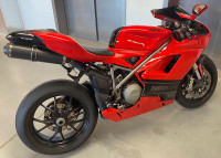 Ducati 848 