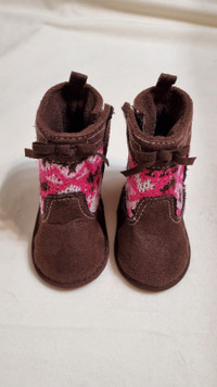 Baby Girl 3 - 6 Months Winter Boots Size 2