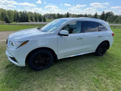 Brand new windshield, timing belt, and water pump, Clean Carfax and no accidents, Separate winter an...