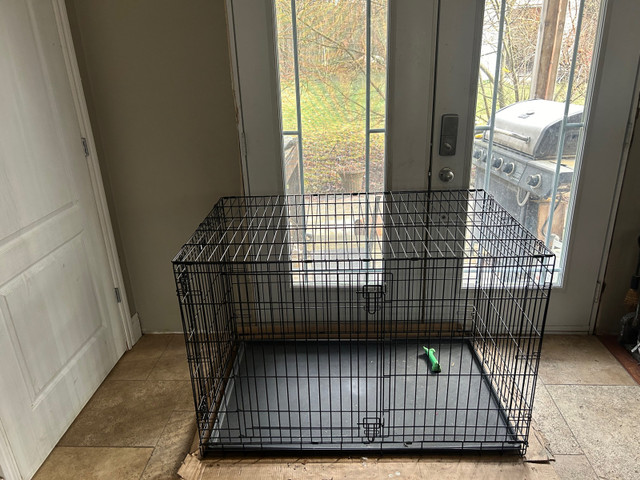 Dog crate in Accessories in Gatineau