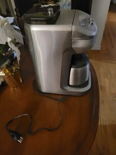 Machine à café Breville, View more