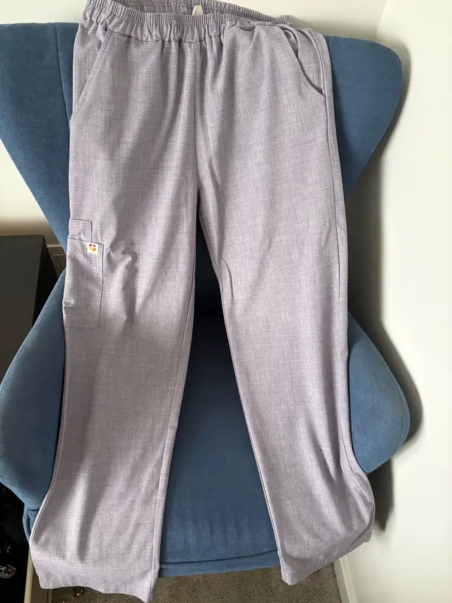 woman’s norquest scrub set in Women's - Other in Edmonton - Image 3