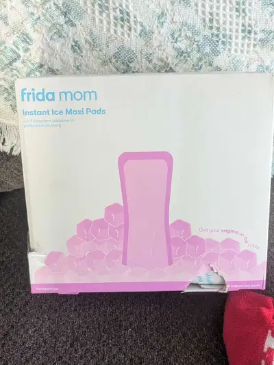 Frida Mom instant ice maxi pads, View more