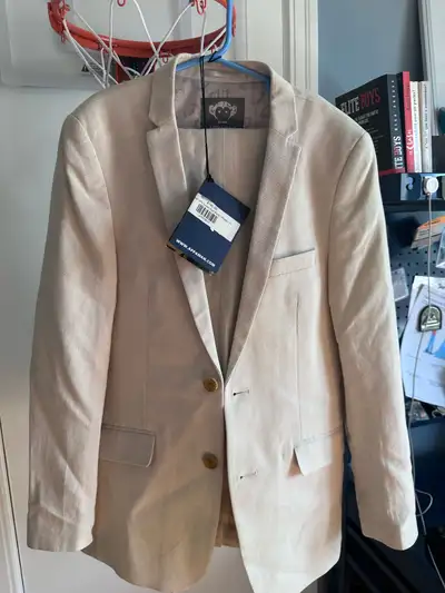 Boys’ Suit: Size 14, View more