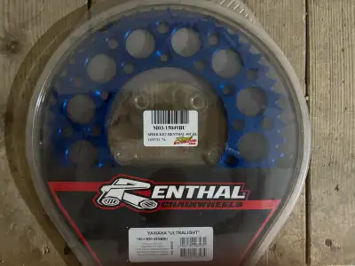New 49T rear sprocket - Renthal 520 Ultralight Rear Sprocket Blue - 49T - 150U-520-49GBBU