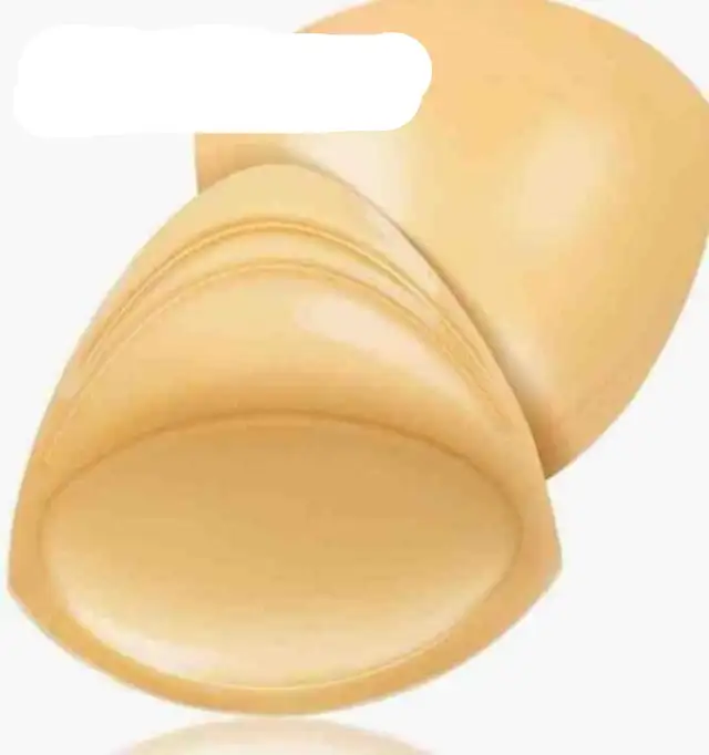 Niidor Self-Adhesive Insert Bra Pads,Women's Triangle invisible in Other in City of Toronto - Image 2