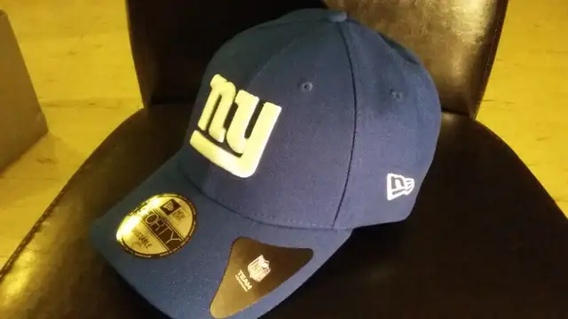 NY Giants The League Team 940 Adjustable - New Era ☆Brand NEW☆ in Men's in Kitchener / Waterloo - Image 2
