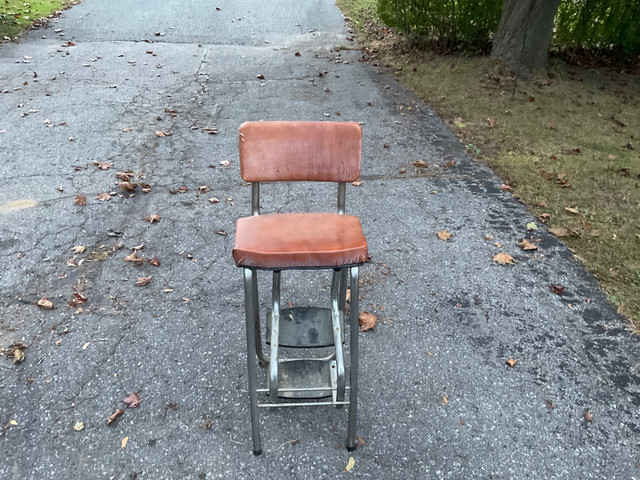 Retro Chair Stepstool with Pull out Steps $50 in Other in Trenton - Image 2