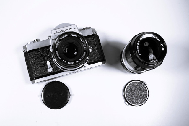 NIKKORMAT FT-N  50mm 1:2 et 135mm 3.5 fonctionnel et bon état dans Appareils photo et caméras  à Longueuil/Rive Sud
