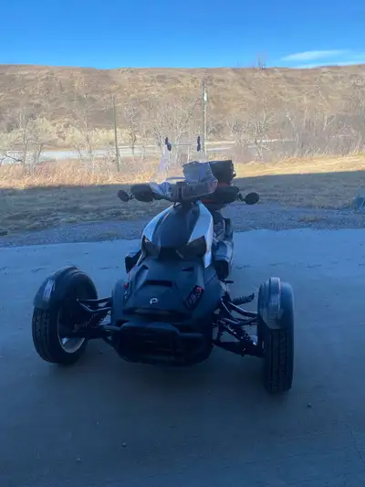This Can Am Ryker is in very good condition. Only has 131km on the engine. Comes with lots of storag...