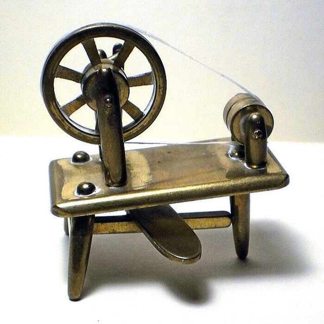Vintage Solid Brass Spinning Wheel With Foot Pedal Works in Arts & Collectibles in City of Toronto