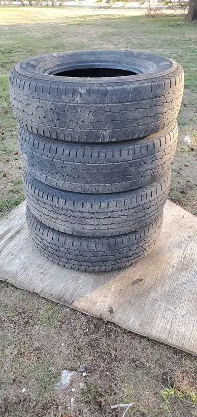 Half the running still on these Light yruck tires. No holes or plugs.