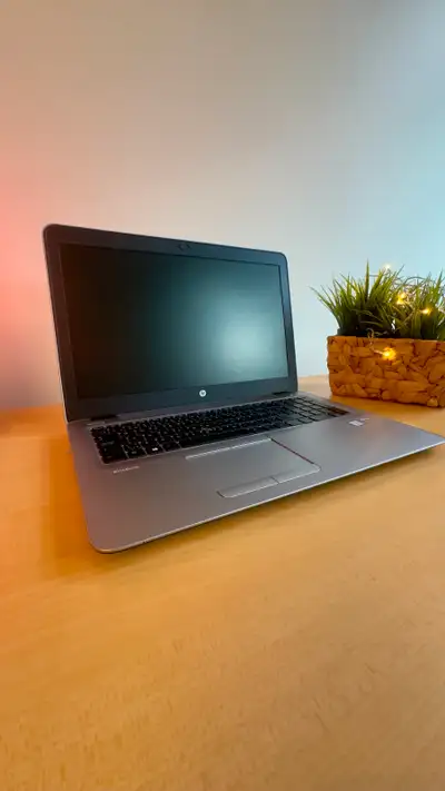 LAPTOP HP ELITEBOOK 15.6 bang et olufsen, View more