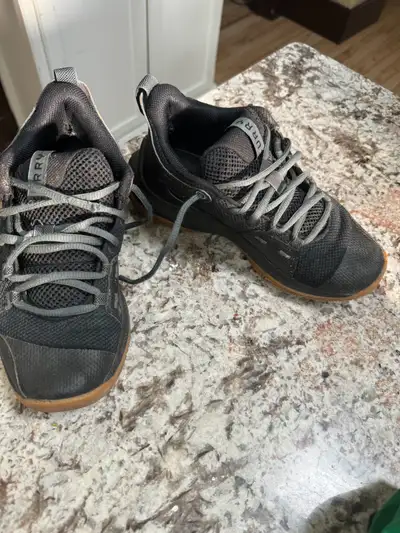 Steph Curry shoes size 4, View more