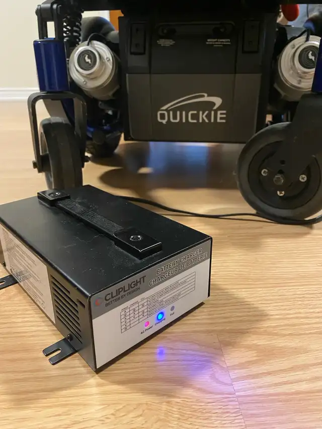 Quickie Power Wheelchair62864363302147124