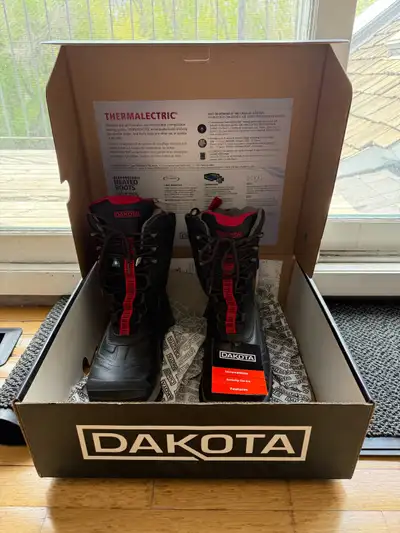 B4 / Dakota Heated Steel Toed Boots // Women’s Size 9, View more