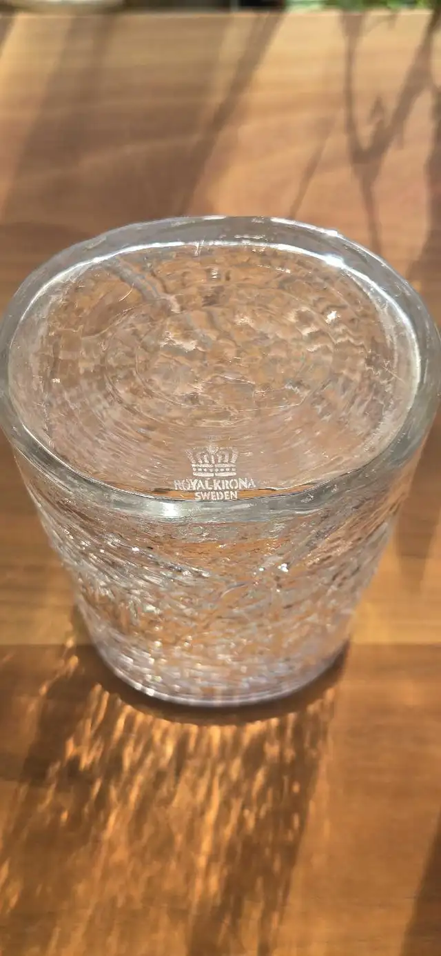 SWEDISH GLASS PINE BRANCH VASE by ROYAL KRONA FANTASTIC SHAPE in Arts & Collectibles in St. Albert - Image 9
