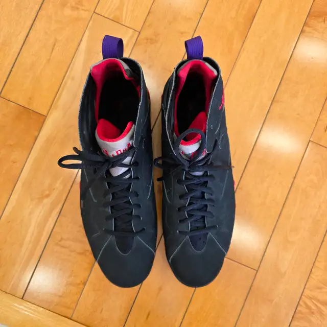 Air Jordan 7 Retro Raptors 2012 — Size 13 — Never Worn in Men's Shoes in Markham / York Region - Image 5